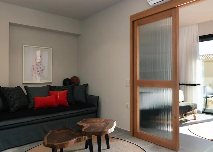 Chapter 02 Gallery Suites - Ex Gd Gallery Suites